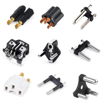 SAA Solid Hollow 3 Pin Power Plug Insert Crimping Machine With Loose Bulk Terminal Vibrating Plate Feeder