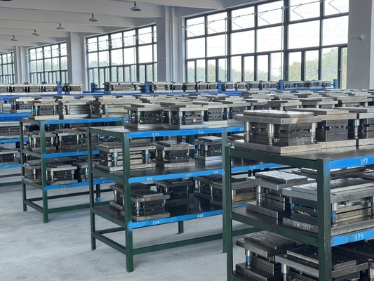 Metal Terminal Crimping Mold with Punching SPM 200 and Save Material 10% for High Speed Press Machine